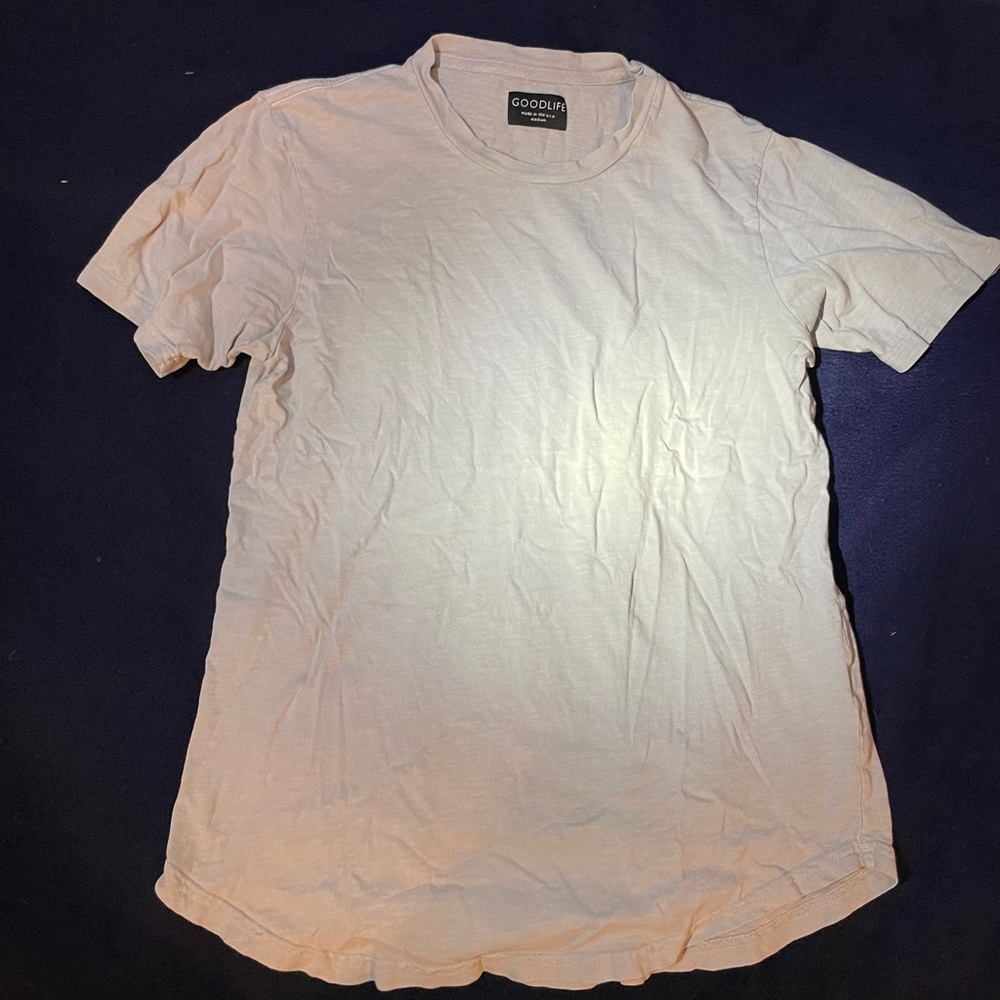 Mens good life scalloped light grey shirt